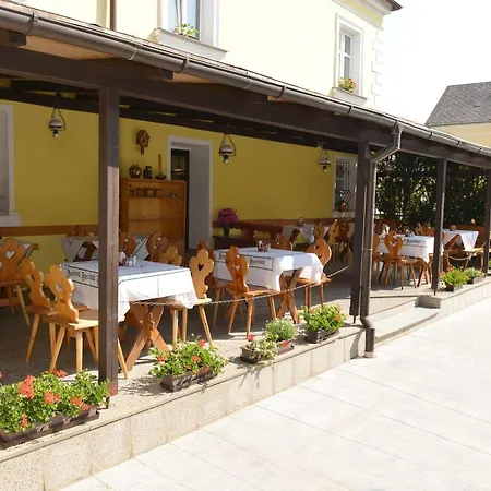 Guest house Josef 3*